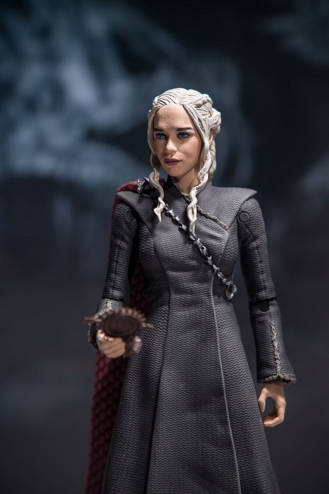 Gadżety Figurka Daenerys Targaryen- Game of Thrones