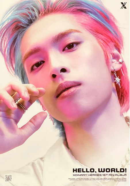 Plakaty Plakat XDINARY HEROES - HELLO, WORLD! v1