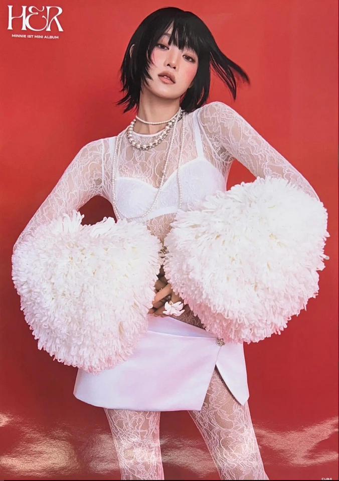 Plakaty Plakat MINNIE - HER ver. RED v2