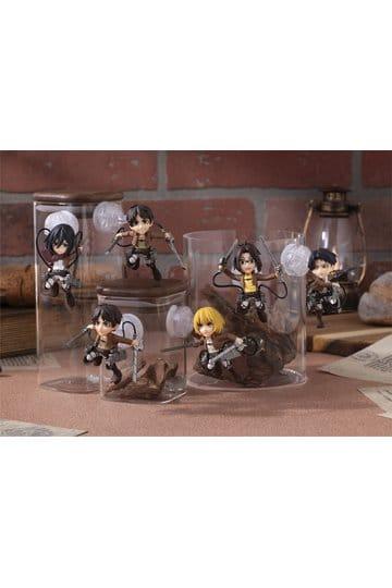 Preorder: Attack on Titan Tobimas Mini Figures Blind Box Assortment (6) — zdjęcie 3