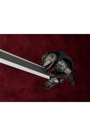 Preorder: Berserk Plamatea Plastic Model Kit Guts: Berserker Armor Ver. (re-run) 19 cm — detal