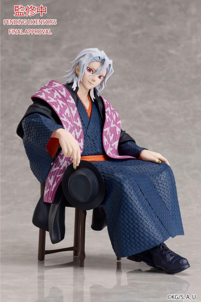 Statuetka - Tengen Uzui (chair) (Demon Slayer)