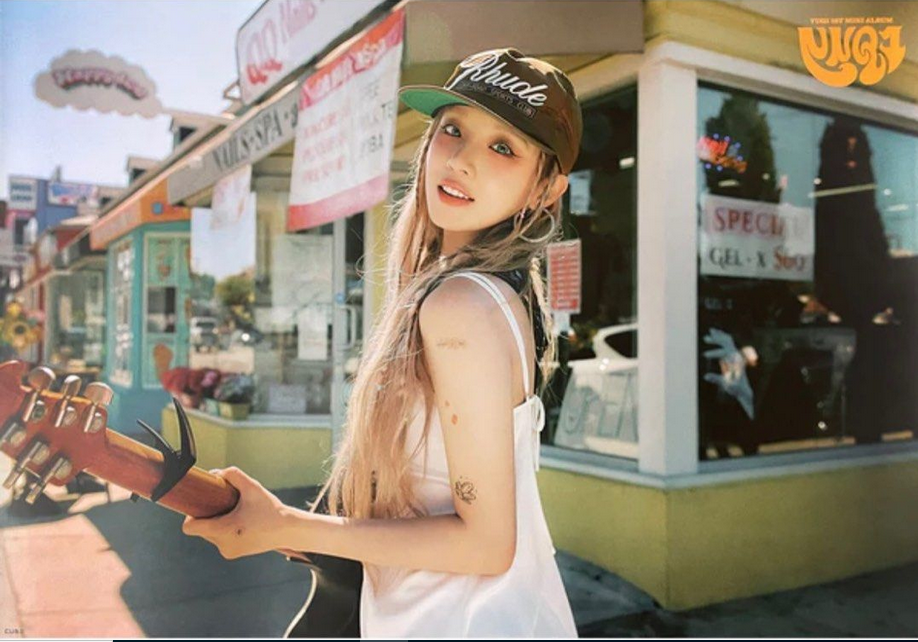 Plakat YUQI (G)I-DLE- YUQ1 VER. SPECIAL VER. v1