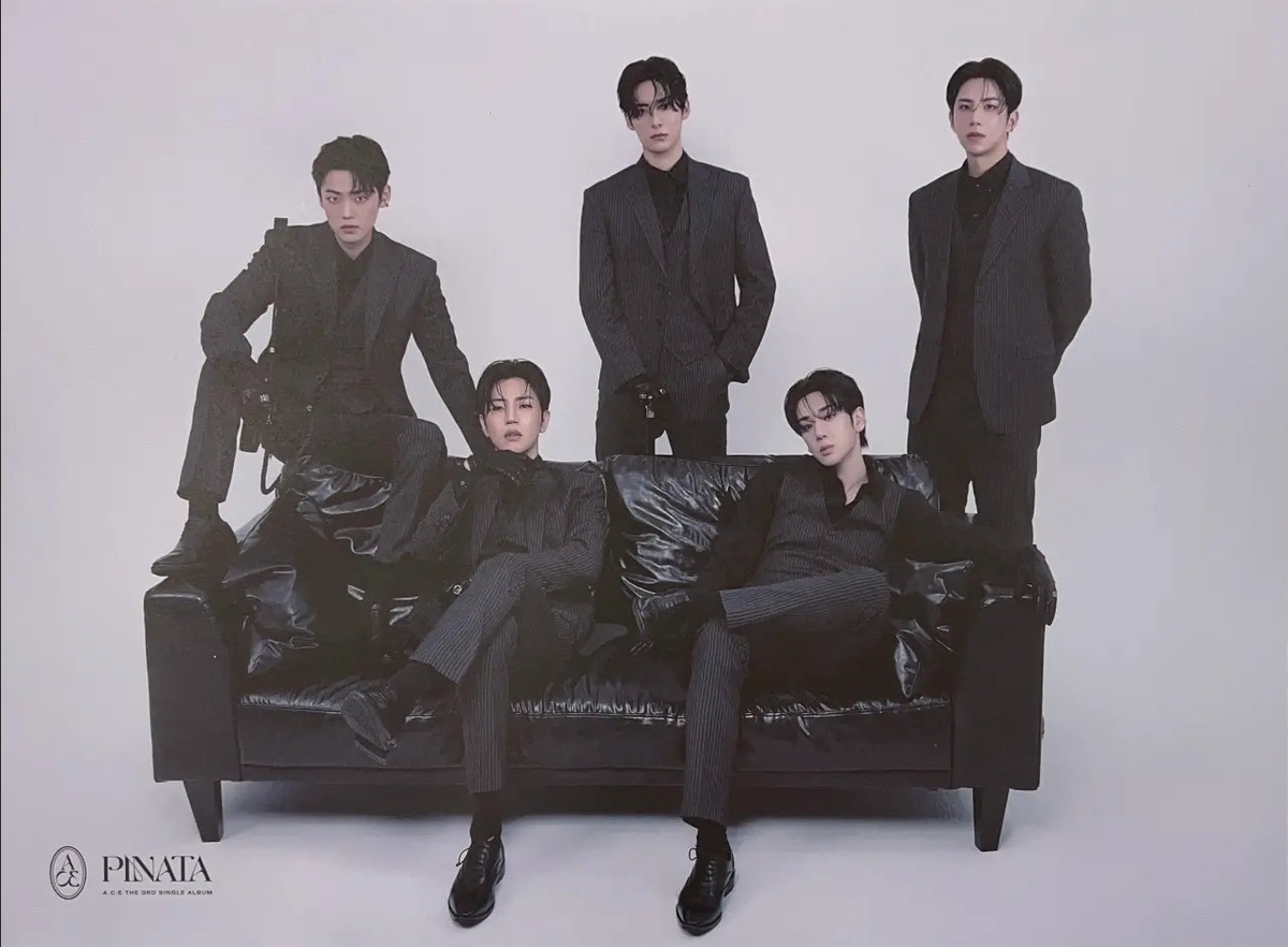 Plakat A.C.E - PINATA v4