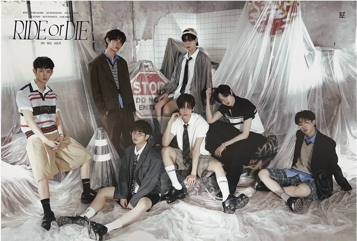 Plakat EVNNE - RIDE or DIE ver. DARE